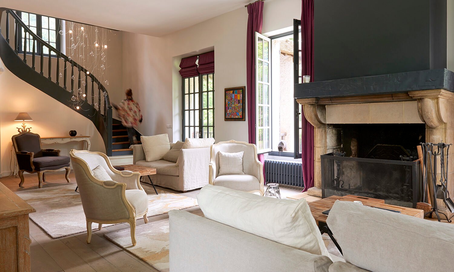 restoration and supply of furniture for a mansion near Paris Campagne Chic Style