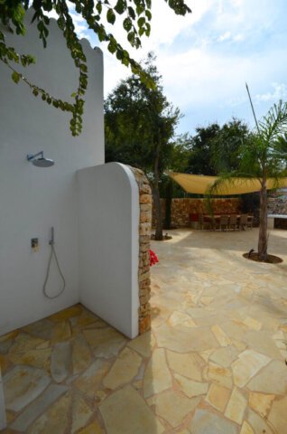 aménagement extérieur, douche extérieur, Espagne, architecture d'intérieur paris