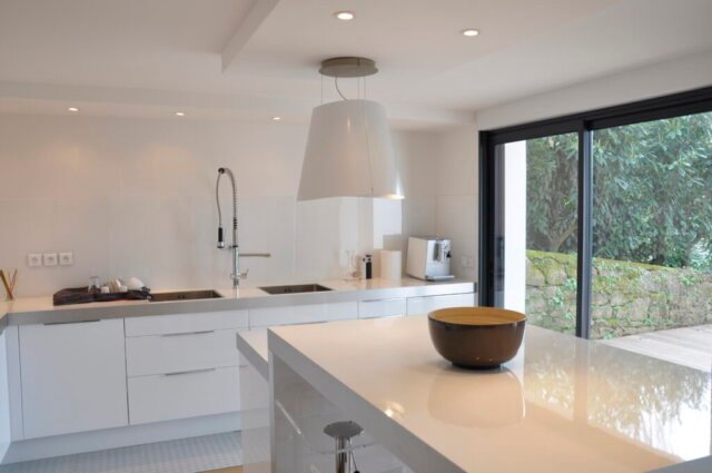 cuisine blanche, architecte d'intérieur paris
